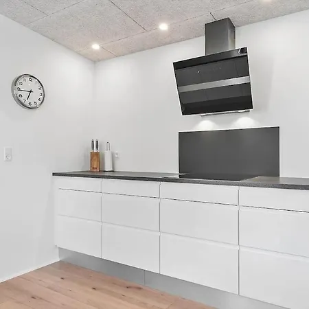 Newly Renovated House In The Center * Thyborøn