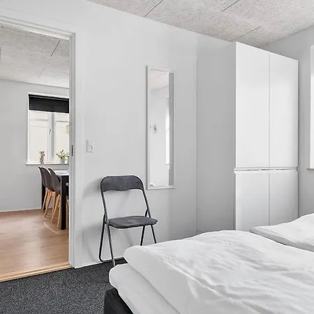 Villa Newly Renovated House In The Center *