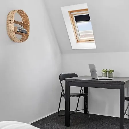 Villa Newly Renovated House In The Center *